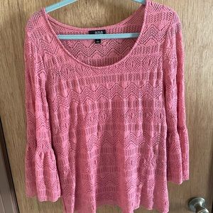 Women’s size L top pullover ANA